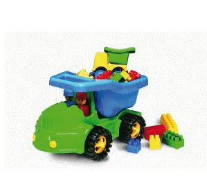 HEMAR 0642 SAMOCHD JEEP Z KLOCKAMI K2