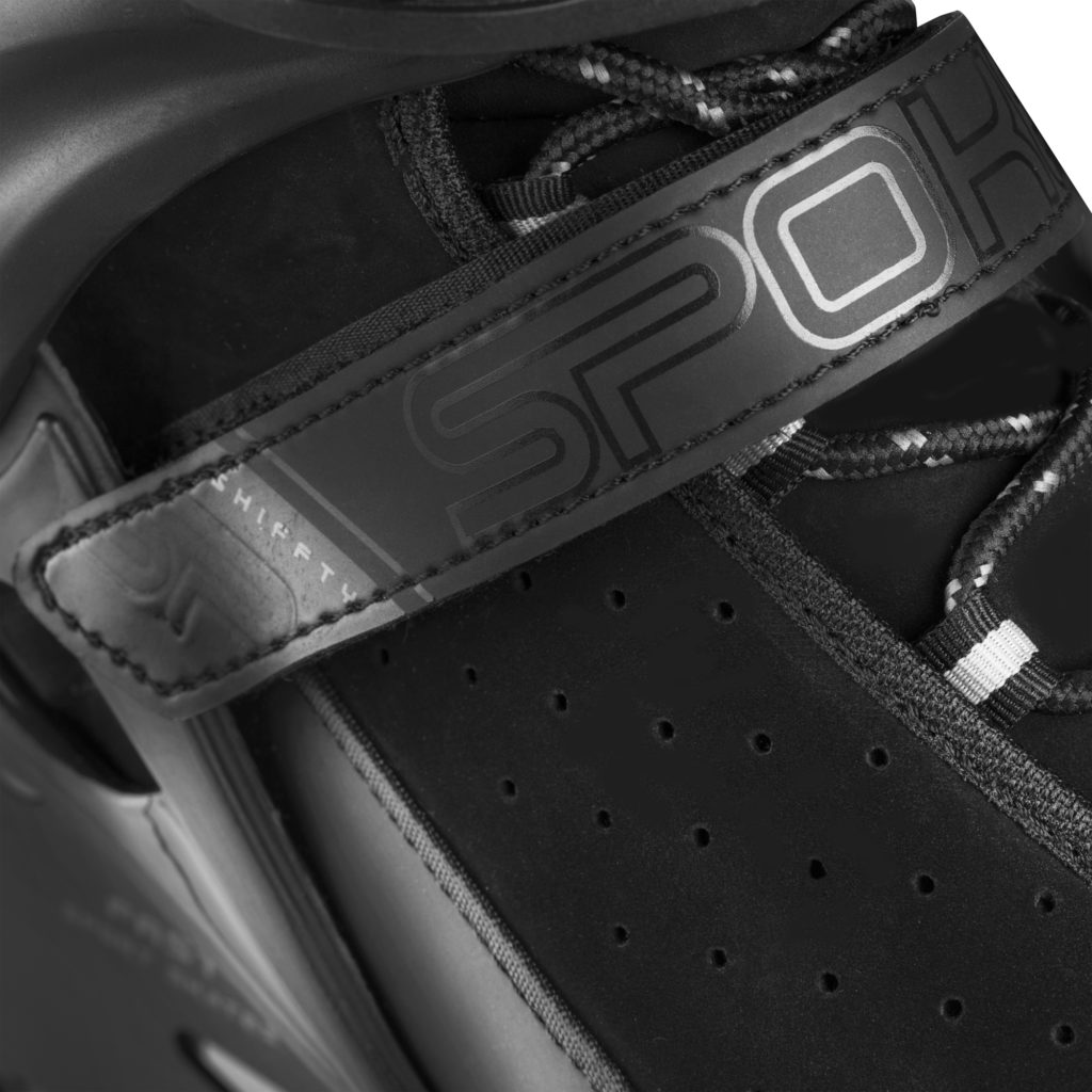 SHIFFTY PRO Lyzworolki 40 BK