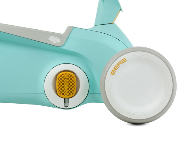 BERG GO Jezdzik Mint