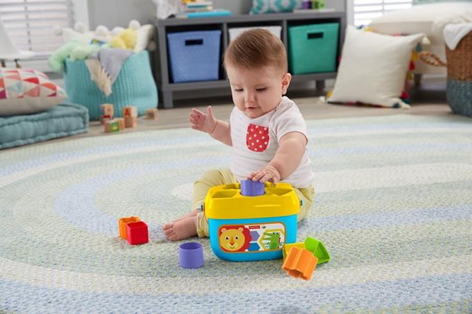 FFC84 Fisher Price Pierwsze klocki malucha